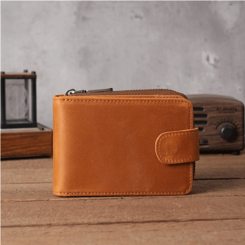 Crazy Horse Leather ID Card Holder - DOROCHEY