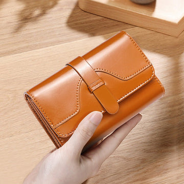 Waxed Leather RFID Wallet - DOROCHEY